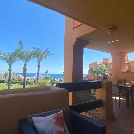 Granados De La Duquesa Apartment