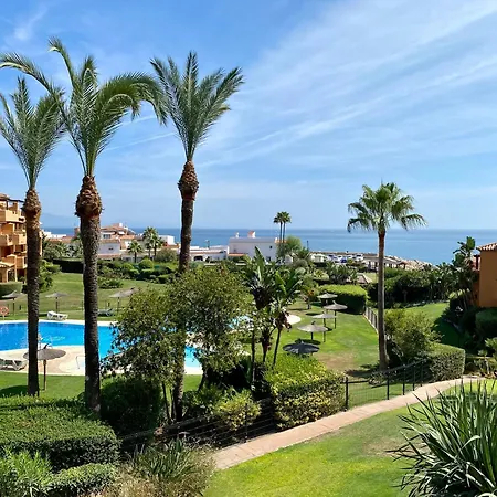 Granados De La Duquesa * San Luis de Sabinillas